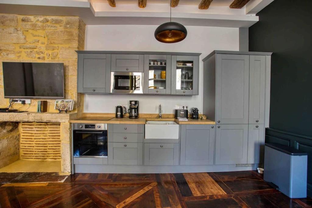 "Les Appartements De Betty A" Coeur Historique Sarlat-la-Canéda Zewnętrze zdjęcie